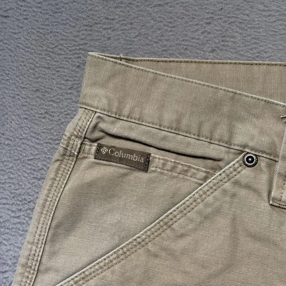 Columbia Mens 34 Carpenter Cargo Shorts Beige Canvas 9” Inseam Utility Hiking